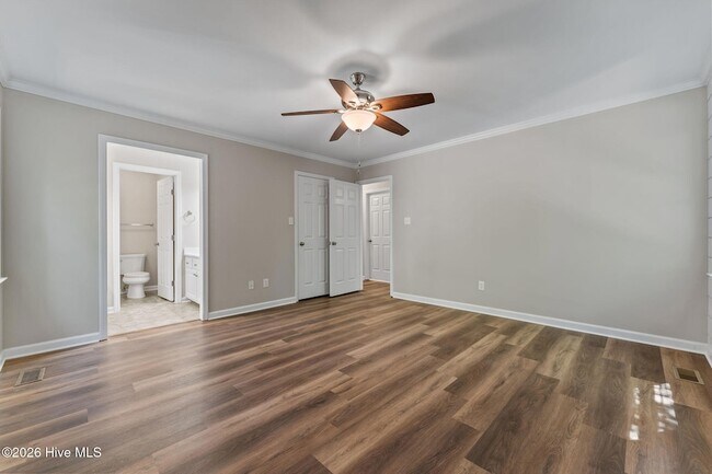 Building Photo - 24 Spring Lake Dr