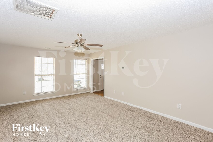 Building Photo - 178 Bradford Glyn Dr