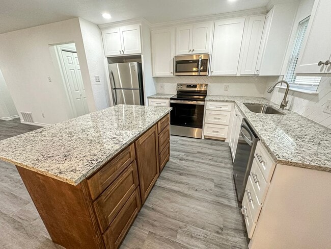 Building Photo - *NEW CONSTRUCTION* 3-Bedroom 2-Bathroom Ho...