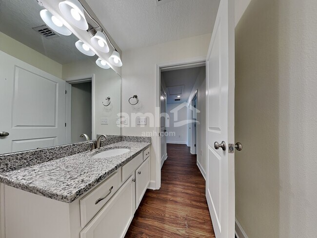 Building Photo - 4742 Reisswood Loop