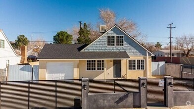 Building Photo - 44202 Heaton Ave