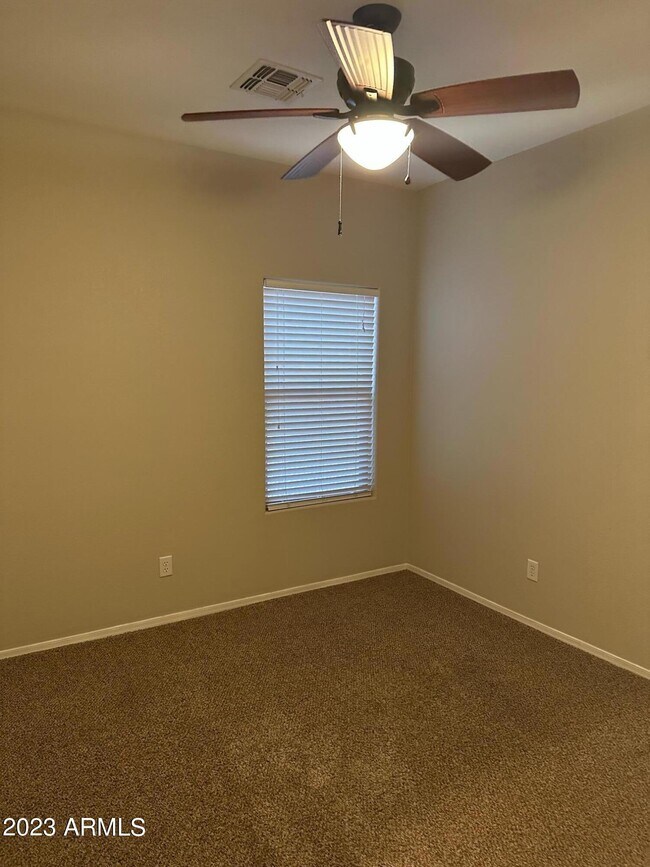 Building Photo - 25838 W Nancy Ln