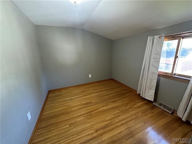 Building Photo - 40 Oehman Blvd