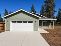 Building Photo - Newer 2BR/2BA Home in Paradise — 2-Car Garage, Yard, Pet-Friendly