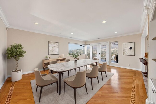 Building Photo - 1259 Swarthmore Dr