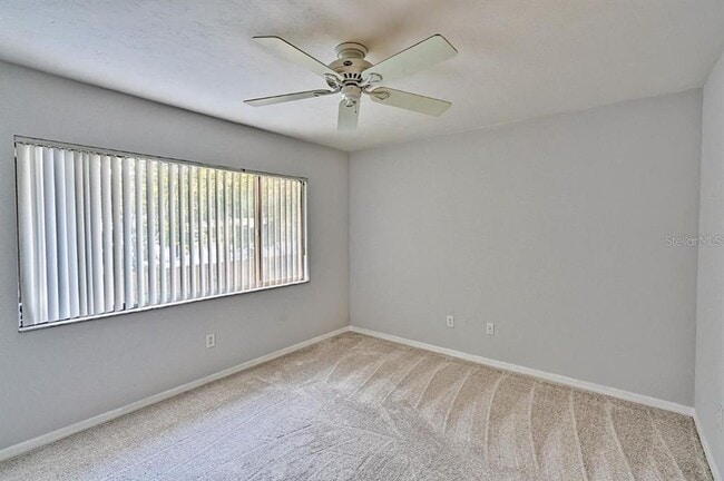 Building Photo - 6137 SW 8th Ln