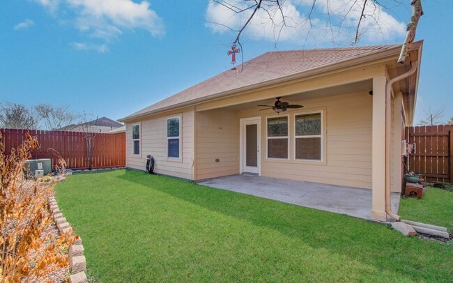 Building Photo - 28971 Birch Green Way