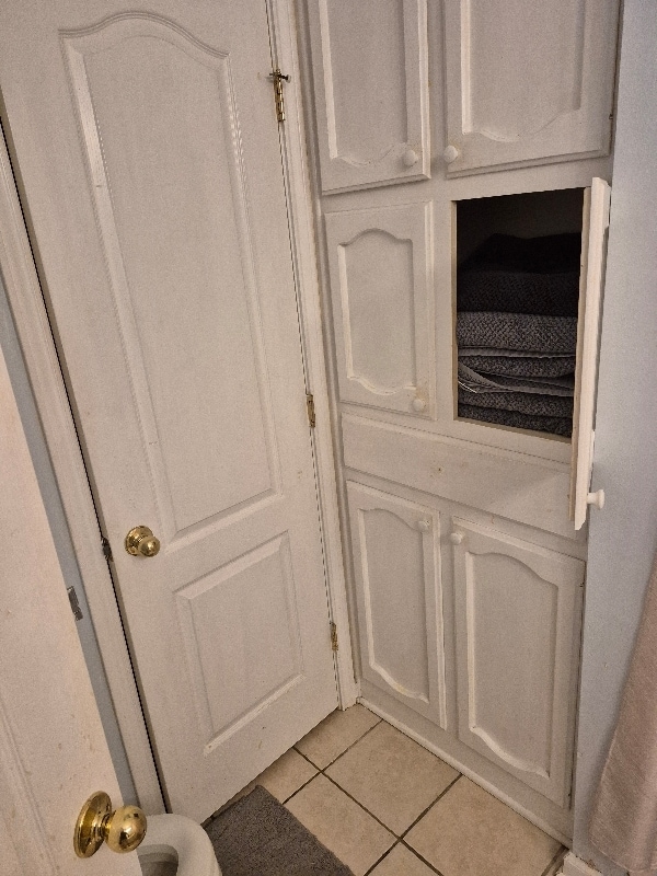 Building Photo - 152 S Foster Dr