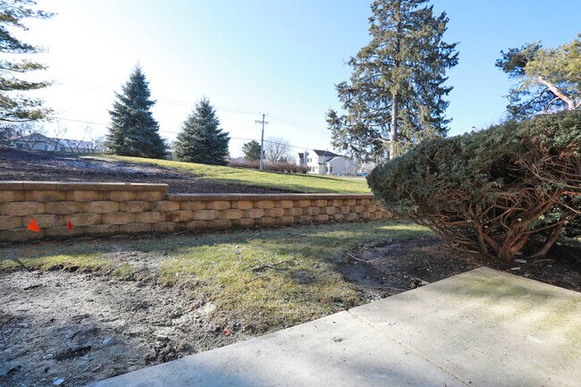 Building Photo - 675 Greenfield Ct