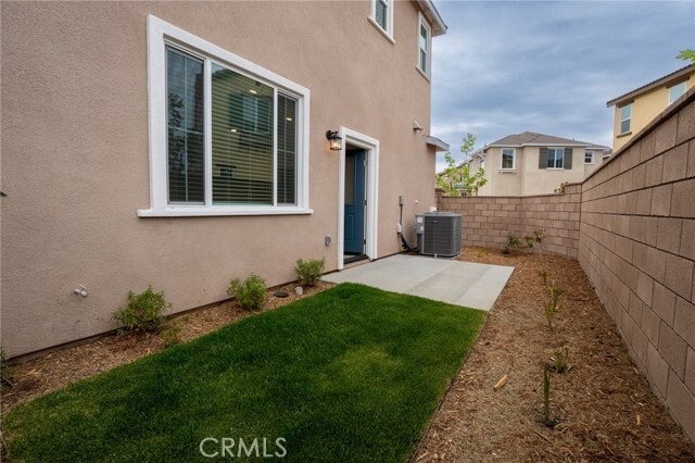 Building Photo - 28586 Via Roble