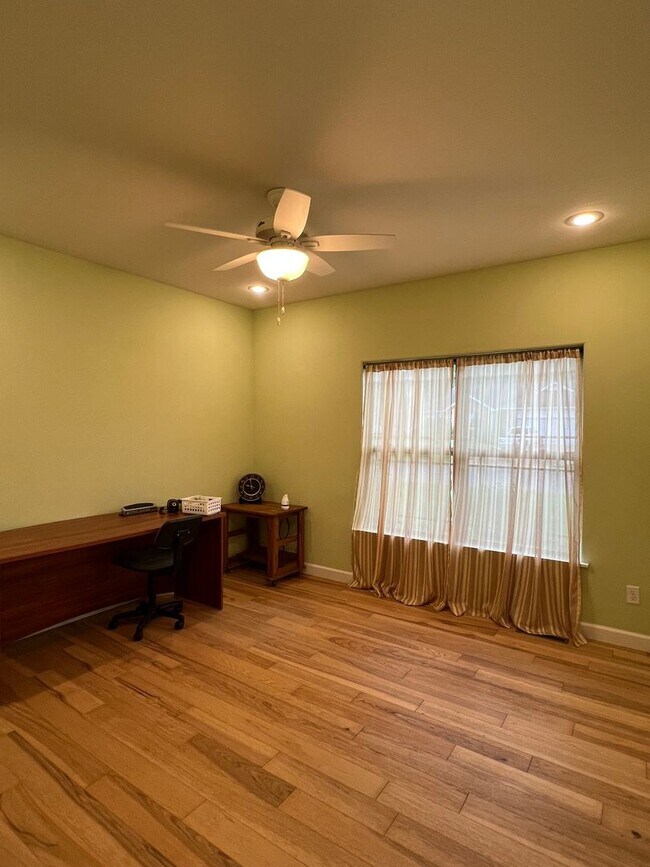 Building Photo - 3 Bedroom/ 2 bath home for rent in Rolla, MO