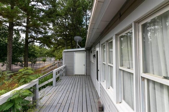 Building Photo - QUESTIONS PLEASE CONTACT LANCE GARNER 501-...