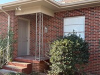 Building Photo - Charming 2-Bedroom Apartment in Decatur, A...