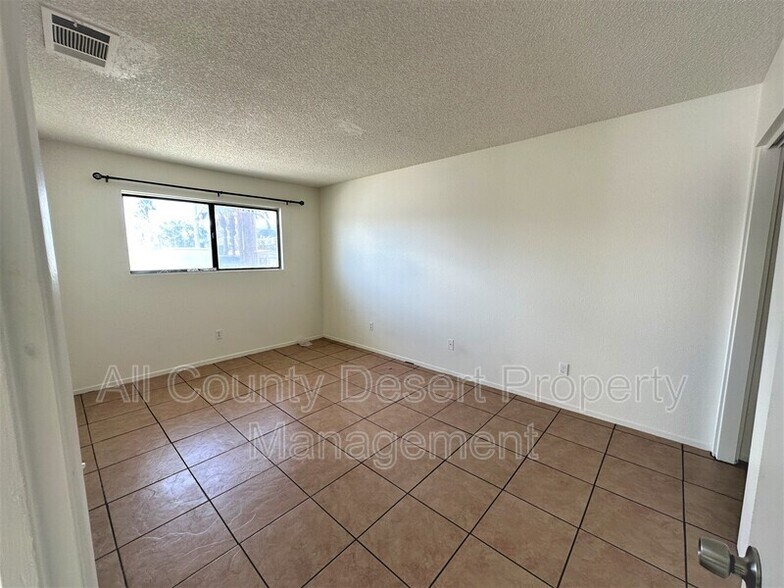 Building Photo - 33950 Via De Anza