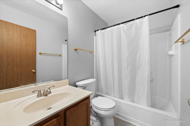 Building Photo - 2813 Odlum Dr