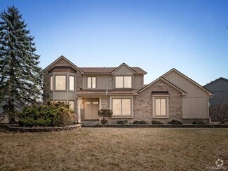 Building Photo - 5079 W Pond Cir