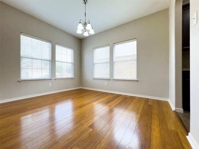 Building Photo - 9935 Blissfull Valley Ln