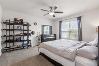 Building Photo - 11624 MIracle Mile Dr