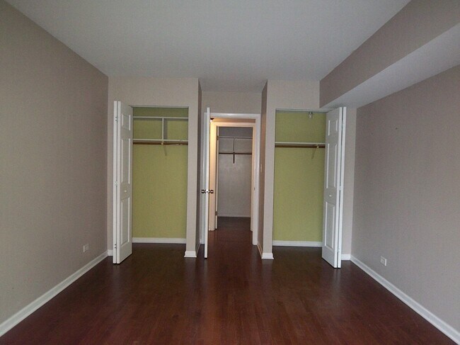 Building Photo - 110 S Dunton Ave