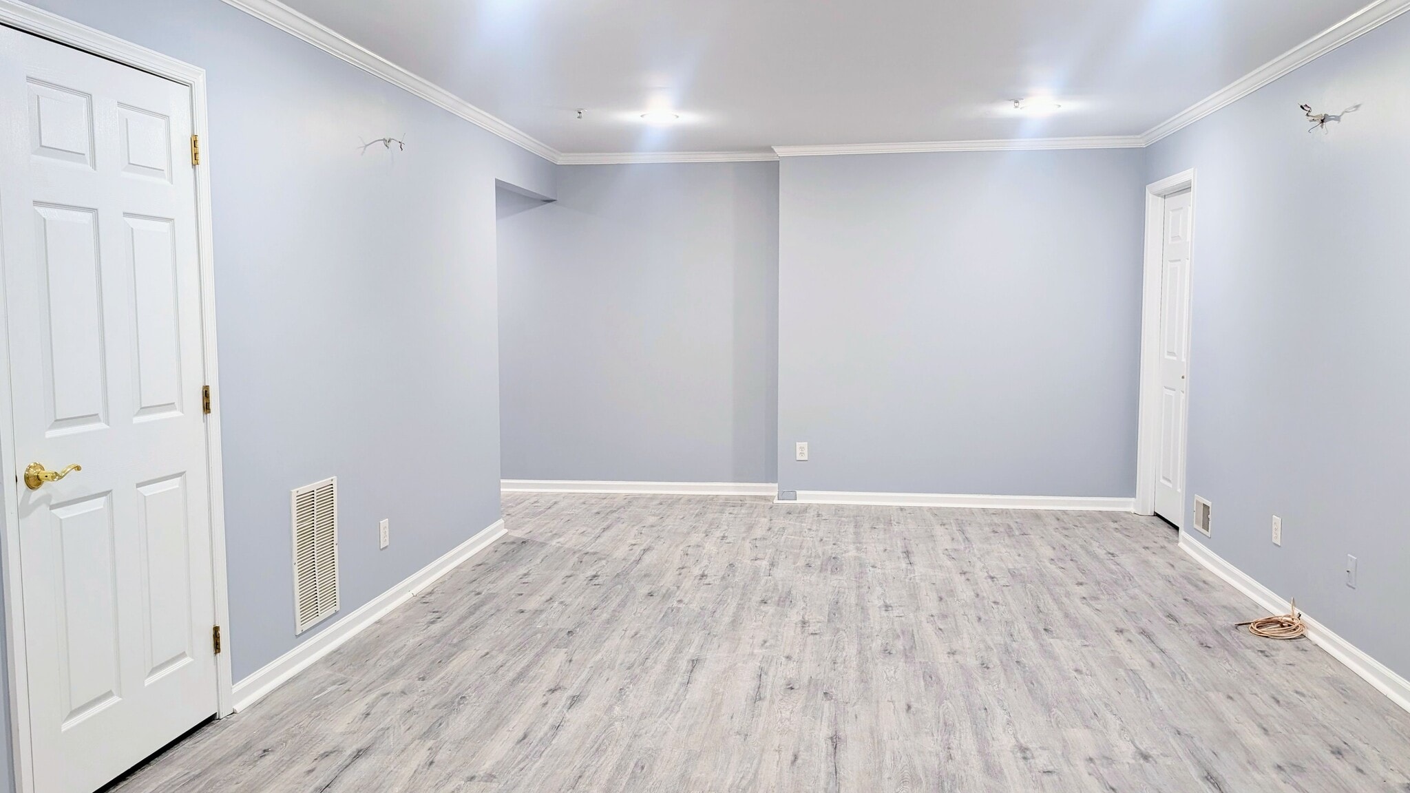 Building Photo - 3038 King Ct