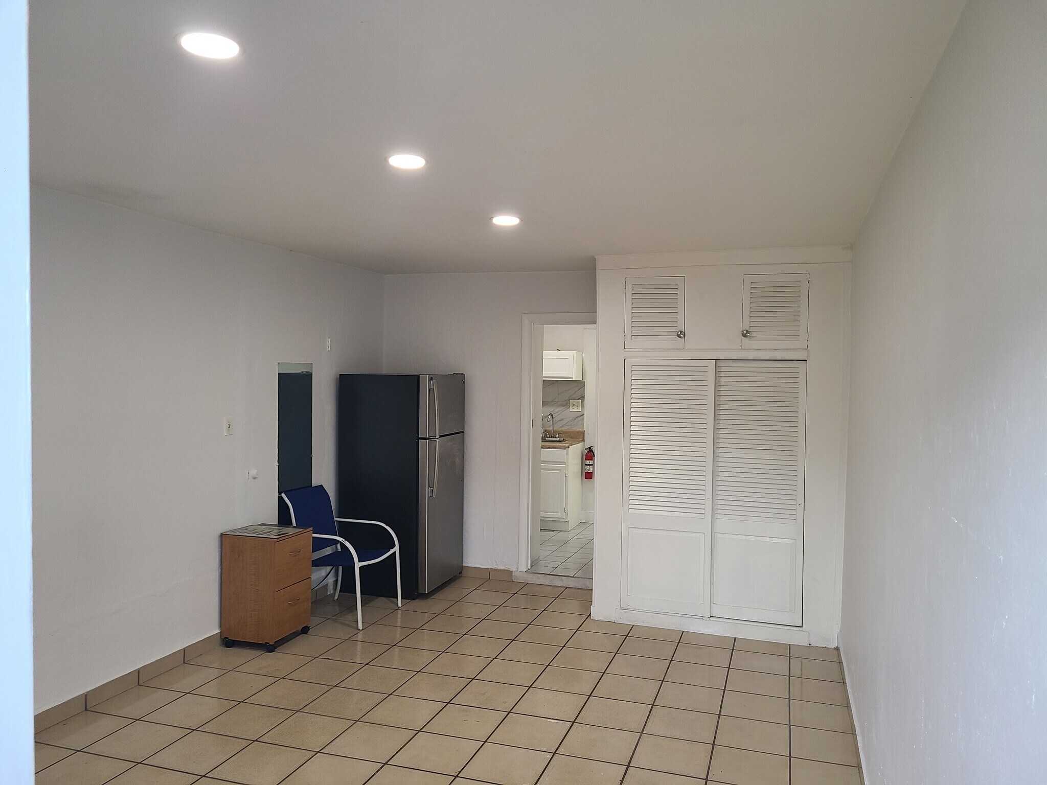 Building Photo - 8126 W 15th Ave