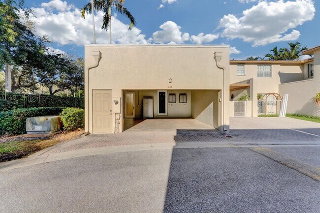 Building Photo - 406 NW 25th Ave