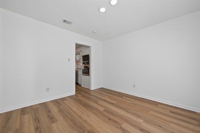 Building Photo - 3815 Brook Shadow Dr