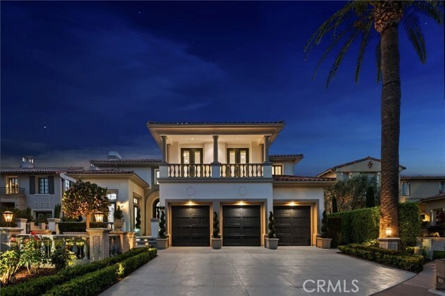 Building Photo - 7 Vista Luci