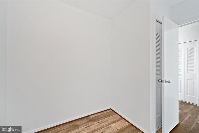 Building Photo - 3705 S George Mason Dr