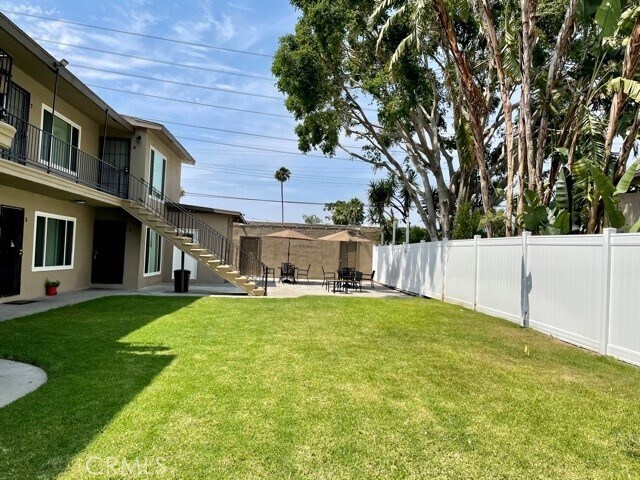 Building Photo - 1835 W Crestwood Ln