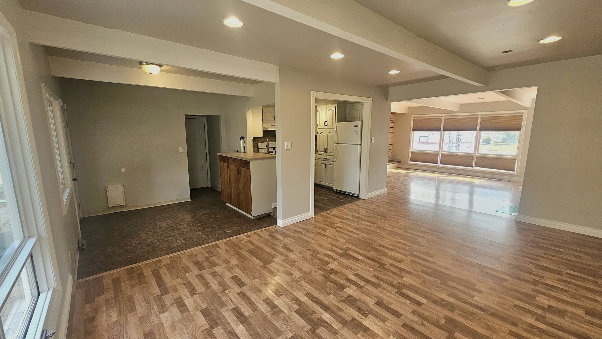 Building Photo - 1029 Durango Dr