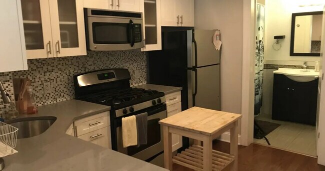 Kitchen - 35 Havemeyer St