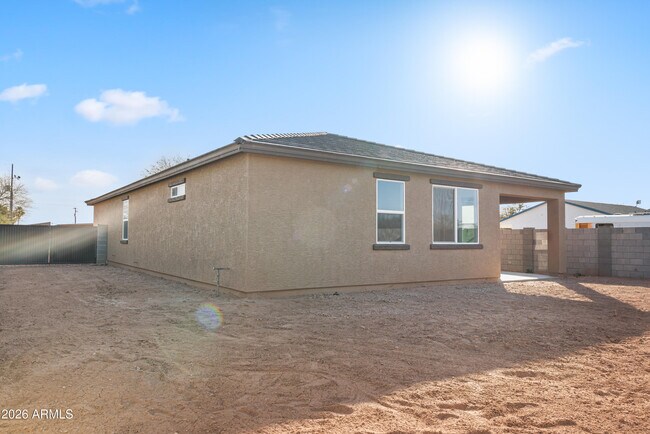 Building Photo - 3430 W Colusa Dr