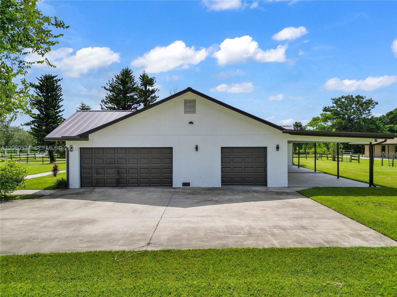 Building Photo - 17680 SW 54th St