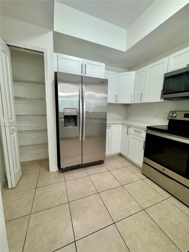 Building Photo - 8936 W Flagler St