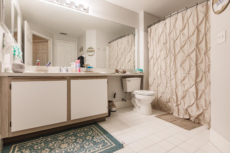 Building Photo - 6321 Aragon Way