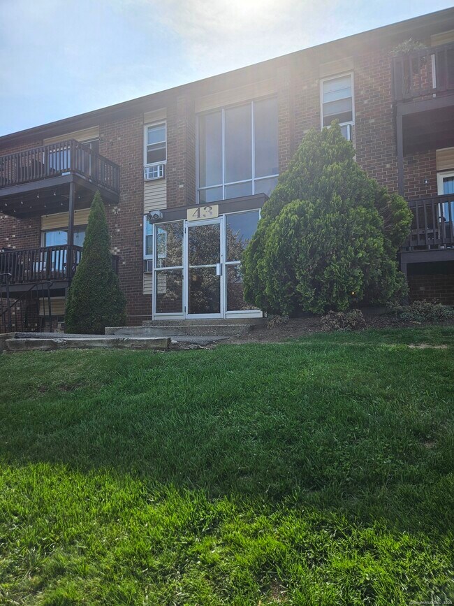 Building Photo - 43 Balance Rock Rd