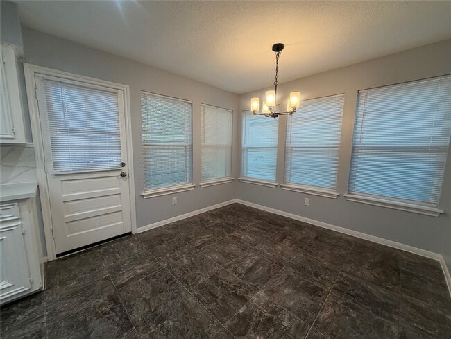 Building Photo - 15306 La Paloma Dr