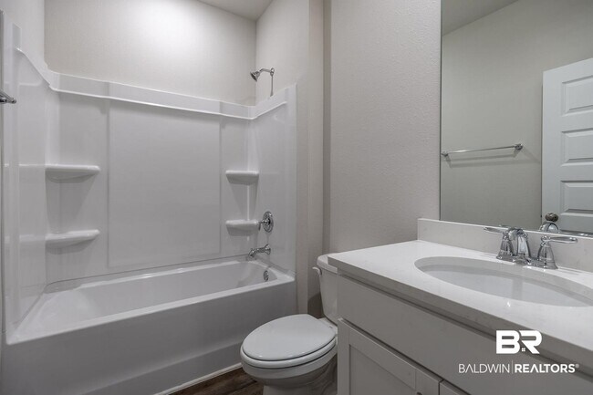 Building Photo - 32444 Revere Dr