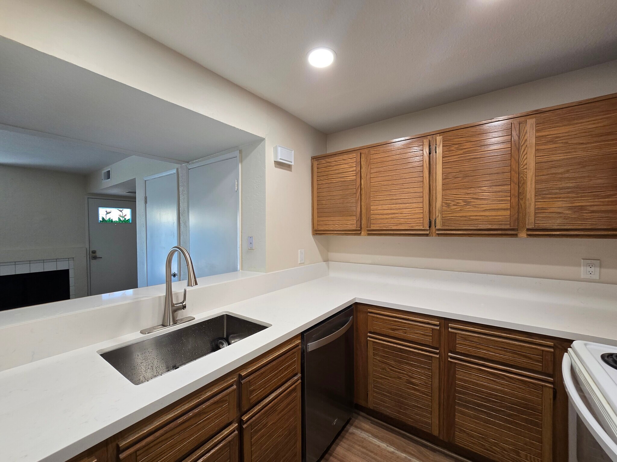 Building Photo - 25671 Le Parc