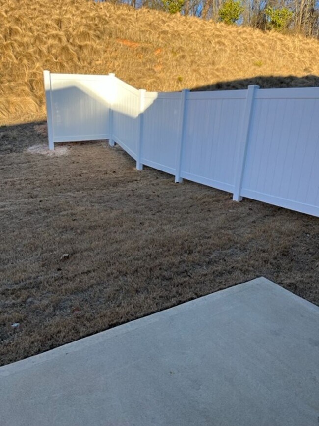 Building Photo - Brand New END UNIT North of Main St  3 miles from Downtown Greenville and I-385.