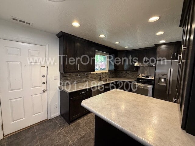 Building Photo - no deposit option available for qualified ...