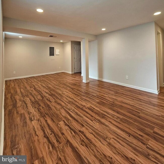 Building Photo - 401 Kojun Ct