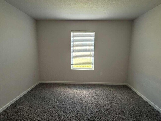 Building Photo - 5509 Silverbell Dr