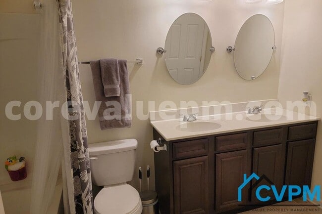 Building Photo - 8511 Pine Meadows Dr