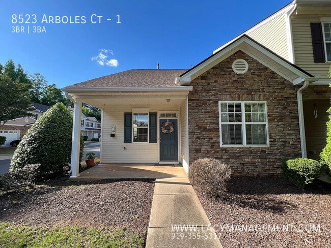 Building Photo - 8523 Arboles Ct