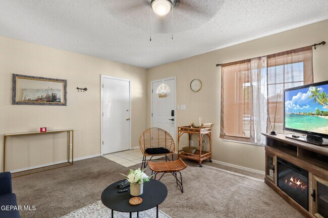Building Photo - 11556 Tony Ponce Dr