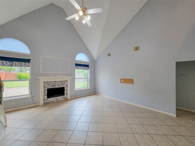 Building Photo - 6410 Coley Park