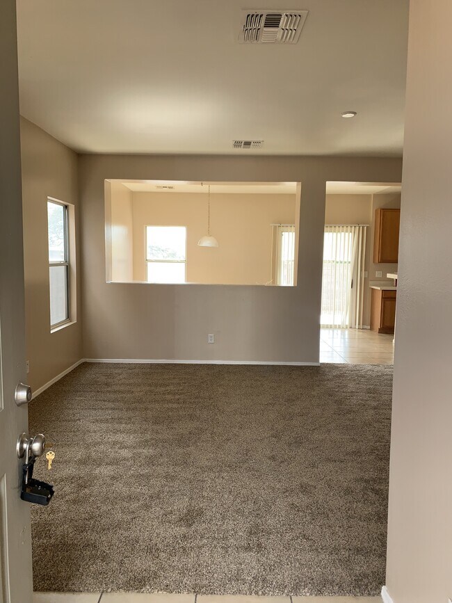 Building Photo - 6796 S Parliament Dr