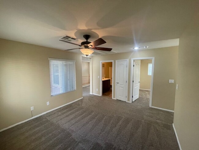 Building Photo - FANTASTIC SUMMERLIN WEST HOME!!!! LOCATED ...